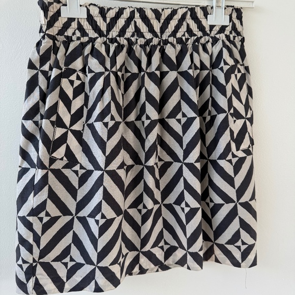 Club Monaco silk blend skirt - Picture 1 of 2